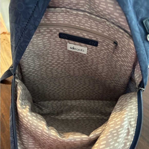 Sakroots Backpack - Picture 2 of 11